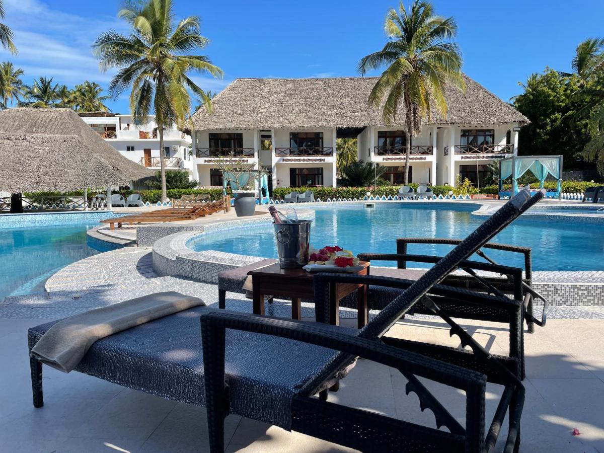 Hotel Five Palms Bwejuu Extérieur photo