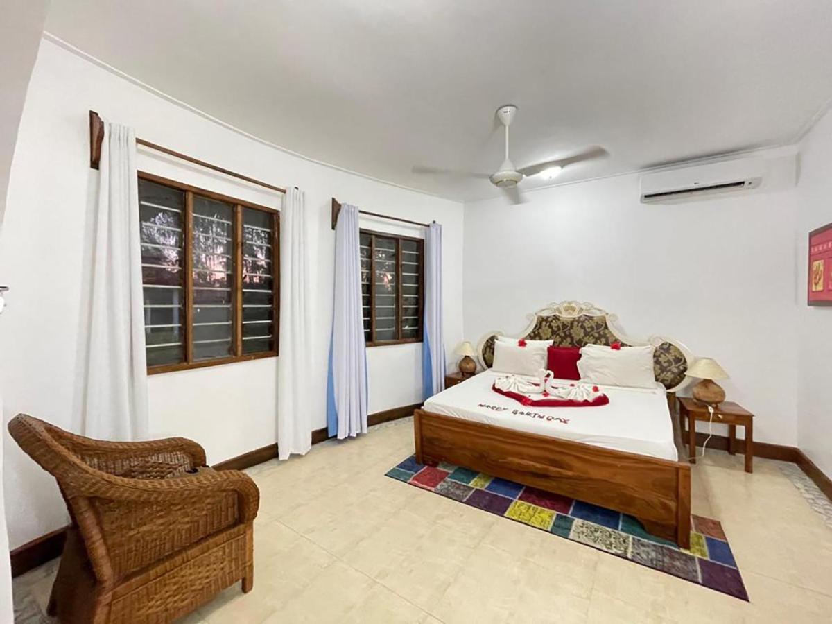 Hotel Five Palms Bwejuu Extérieur photo